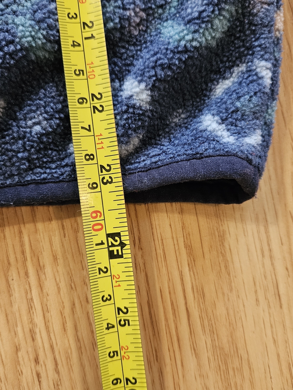 Patagonia Blue Patterned Snap-T Fleece Pullover W/ Pink Accents Size XL (Girls) - Picture 6 of 10